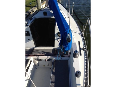 1982 C&C 25 MKII sailboat for sale in New York