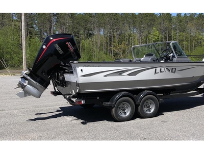 2019 Lund 1975 ProV Sport powerboat for sale in Maine