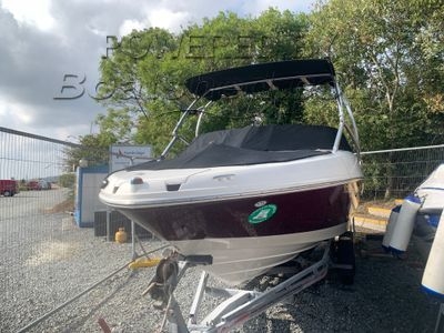 Sea Ray 210 Select With Road Trailer