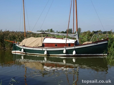 For Sale: 1890 Ex Ship's Lifeboat Sailing Cruiser - topsail.co.uk