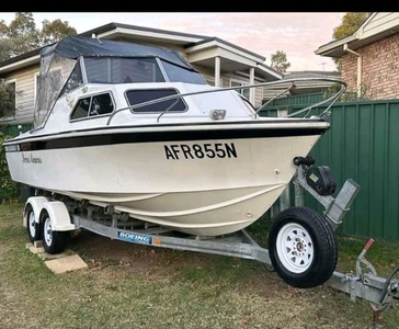 Hains Hunter v19c boat for sale with new trailer. Rego jan 2025.
