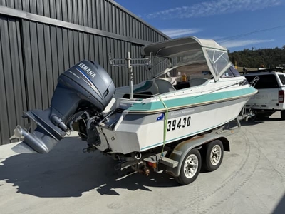 Haines Signature boat 115HP Yamaha 4 Stroke Low Hours
