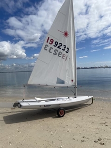 Laser Standard/ILCA 7 sailing dinghy with registered road trailer
