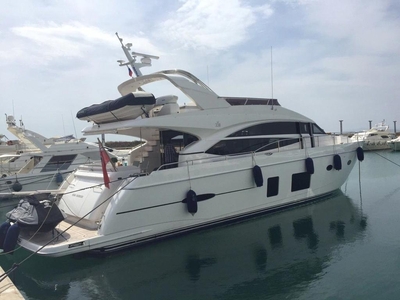 2014 Princess 72 Motor Yacht | 75ft