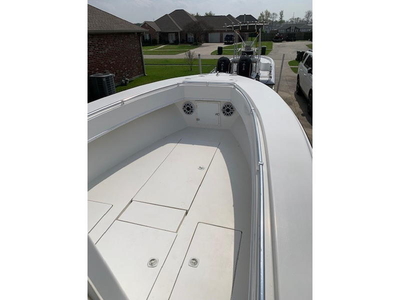 2001 Contender 25 Open powerboat for sale in Louisiana