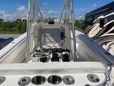 2003 Contender 31 Open powerboat for sale in Florida