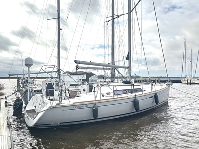 Bénéteau Océanis 37 Limited Edition (sailboat) for sale