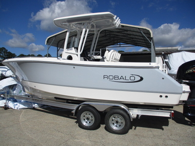 2024 Robalo R230 New Model Trailer included Rebate Expires 051124