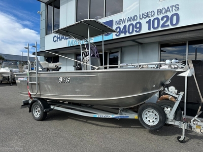 BROOKER 510 CENTRE CONSOLE - 2023 100 HP 4 STROKE SHOWING JUST 83 HOURS