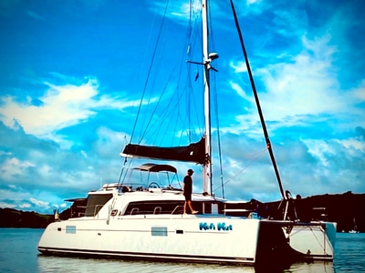 LAGOON 440 OWNERS VERSION 2010