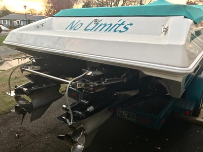 1998 Fountain Lightning powerboat for sale in Delaware
