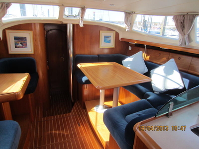 2001 Jeanneau 43 Deck Saloon sailboat for sale in Outside United States
