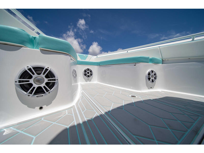 2024 Streamline R 26 Center Console powerboat for sale in Florida