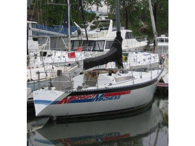 1977 Ericson 34 x sailboat for sale in Oregon