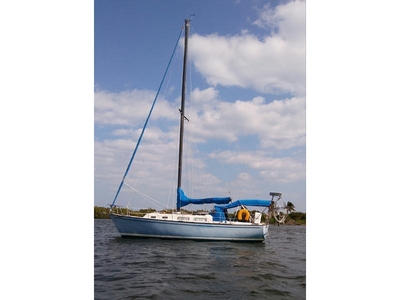 1982 Pearson 323 sailboat for sale in Florida