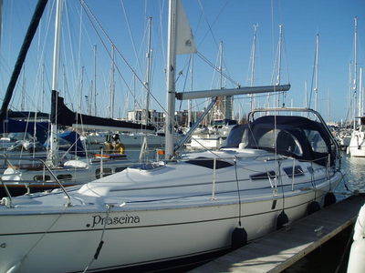 2005 Hunter 33 sailboat for sale in Outside United States