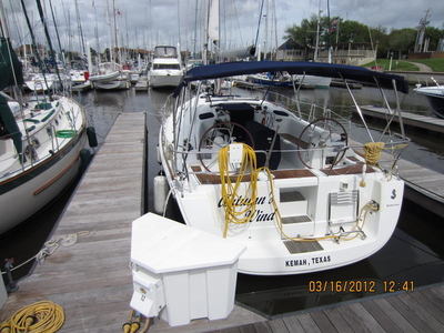 2009 Beneteau 40 sailboat for sale in Texas