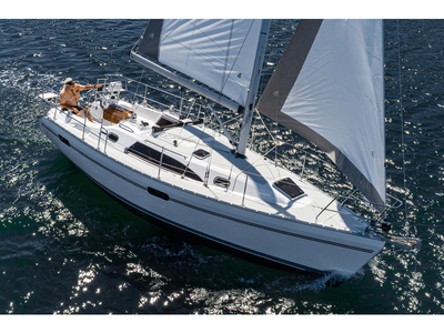2022 Catalina 315 sailboat for sale in California