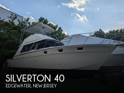 1985 Silverton 40 Convertible in Edgewater, NJ