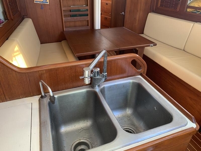1986 Sabre 34 sailboat for sale in Maryland