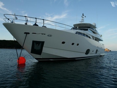 Ferretti Yachts Custom Line CL 97 (2009) for sale