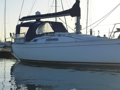 For Sale: 1998 Dufour 30 Classic