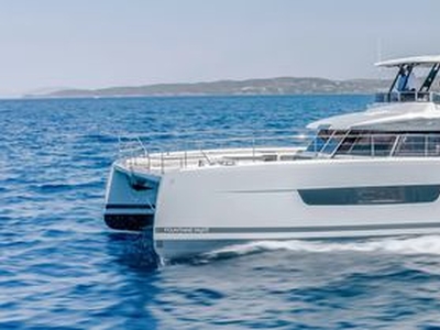 Power catamaran motor yacht - 67 - Fountaine Pajot Motor Yachts - cruising / flybridge / 3-cabin