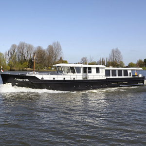 River navigation super-yacht - Altena Yachting - wheelhouse / not specified