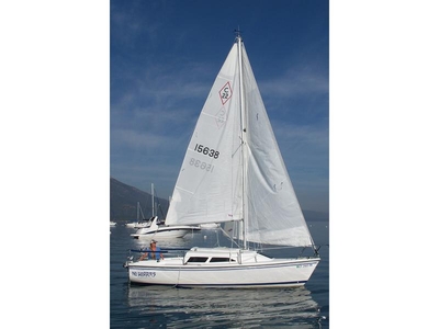 2007 Catalina Mark II sailboat for sale in California