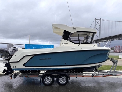 Quicksilver 625 Pilothouse