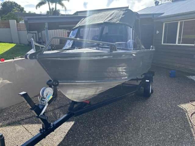 4.2m Quintrex runabout with trailer