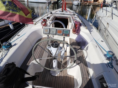 Dufour 35 Classic (1998) for sale