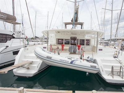 Lagoon 450 (2013) for sale