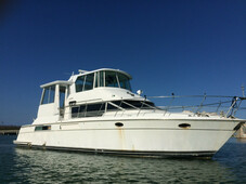CARVER YACHTS INTERNATIONAL Carver 500 Double Master Suite Cruiser +Crew Cabin