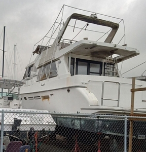 1998 557 Symbol Yacht