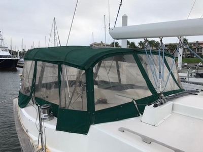 1980 Pearson 424 sailboat for sale in Texas