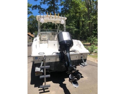 2000 Wellcraft 230 Coastal WA powerboat for sale in New Jersey