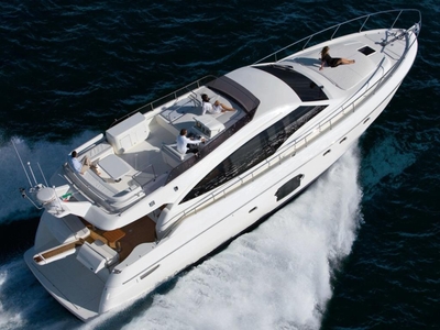 2008 Ferretti Yachts 592 | 60ft