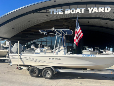 2011 Blue Wave 2400 Pure Bay