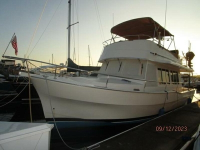 2008 Mainship Expedition powerboat for sale in Florida