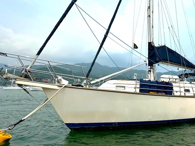 1994 Island Packet 40 | 38ft