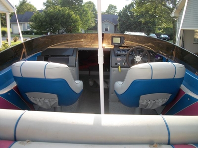 1994 Nordic Venture powerboat for sale in Tennessee