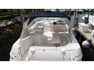 1997 Cruiser Yachts 4270 powerboat for sale in Florida