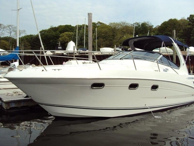 2004 four winns Vista 298 Express Cruiser powerboat for sale in New York