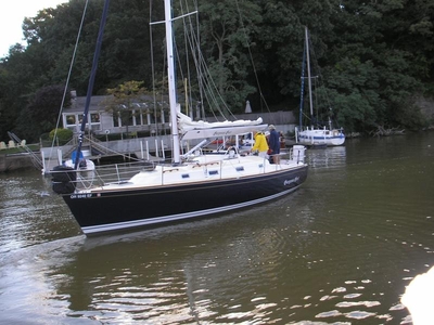 2007 Tartan 3400 sailboat for sale in Ohio