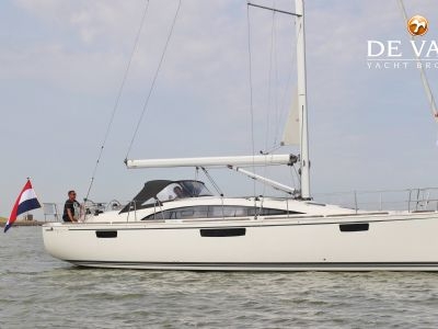 BAVARIA VISION 42 sailing yacht for sale