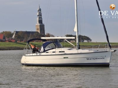BENETEAU OCEANIS 323 sailing yacht for sale