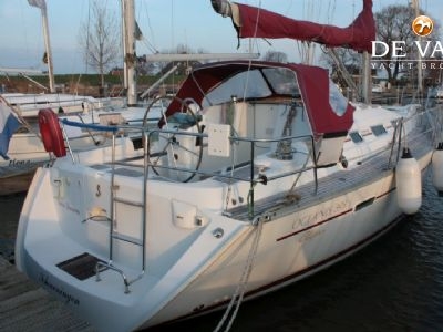 BENETEAU OCEANIS 393 CLIPPER sailing yacht for sale