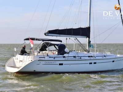 BENETEAU OCEANIS 411 sailing yacht for sale