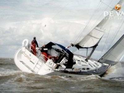 BENETEAU OCEANIS 473 CL sailing yacht for sale